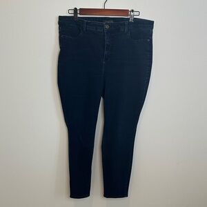 Talbots Flawless Five Pocket Denim Jegging Size 14 Petite